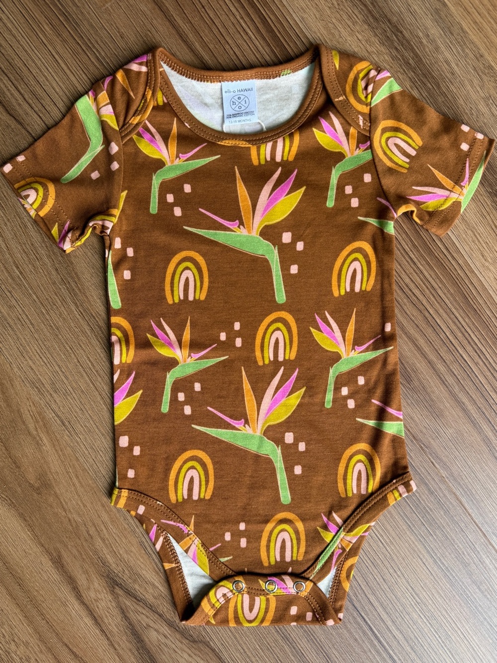 Elli-o Hawai’i Retro Paradise Onesie